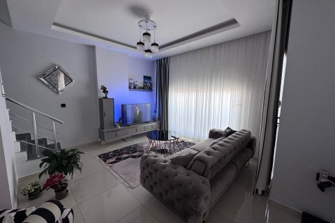 2+1 Lägenhet  i Mahmutlar, Antalya, Turkiet Nr. 228379 - 1
