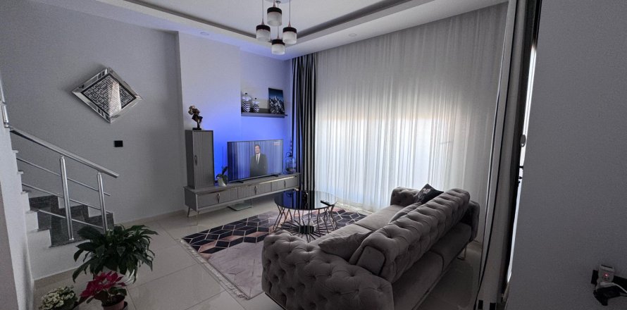2+1 Lägenhet  i Mahmutlar, Antalya, Turkiet Nr. 228379
