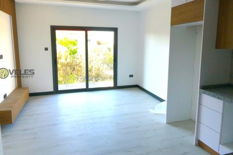 Продажа квартиры  в Фамагусте, Северный Кипр 2+1, 75м2, №213963 – фото 8