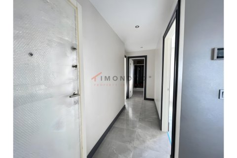 آپارتمان در  Bueyuekcekmece ، ترکیه 3 خوابه ، 157 متر مربع.  شماره 215914 - 8