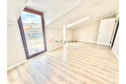 آپارتمان در Besiktas،  Istanbul ، ترکیه 2 خوابه ، 75 متر مربع.  شماره 215915 - 14