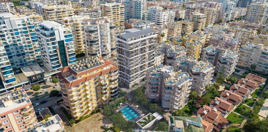 2+1 Lägenhet  i Mahmutlar, Antalya, Turkiet Nr. 229173