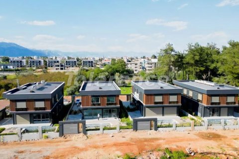 4+1 Villa  i Antalya, Tyrkiet Nr. 224365