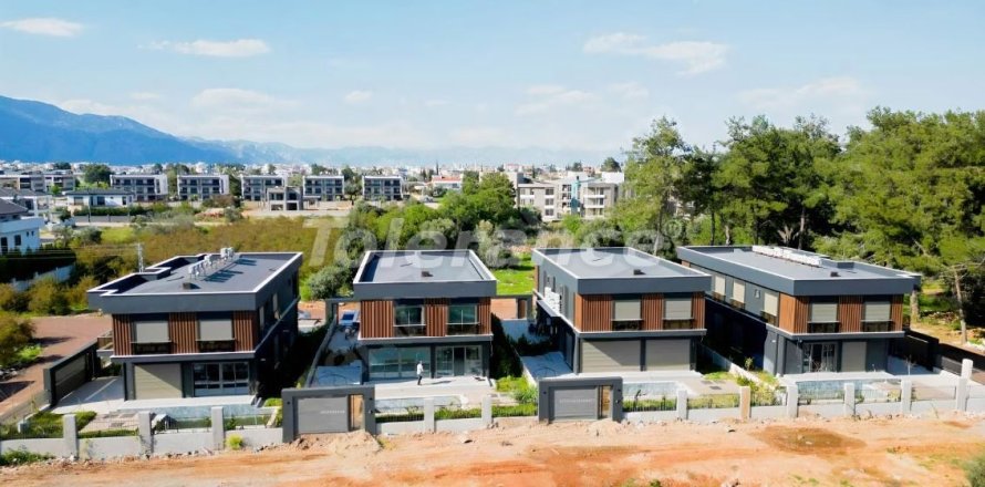 4+1 Villa  i Antalya, Tyrkiet Nr. 224365