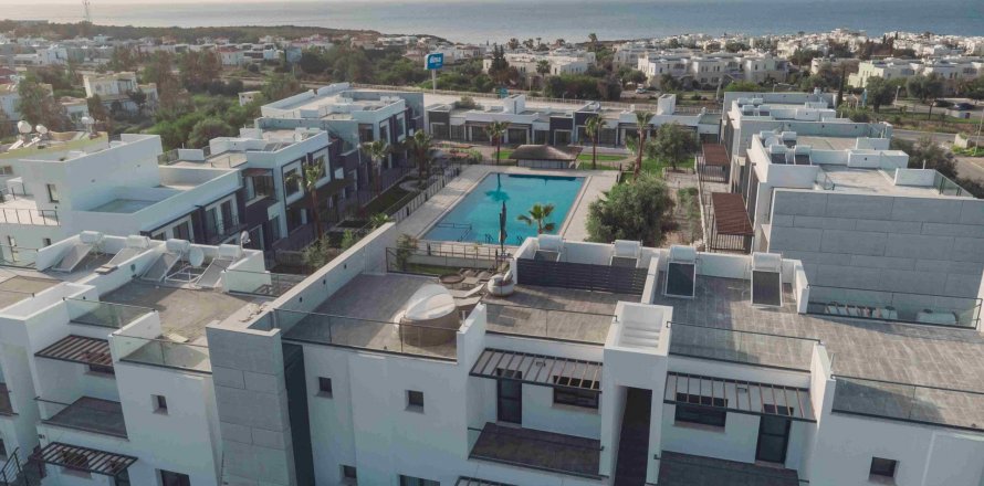 Apartment  in Girne, Northern Cyprus No. 211129