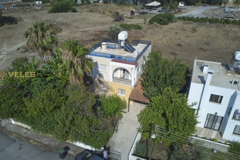 Продажа виллы  в Караогланоглу, Гирне, Северный Кипр 3+1, 230м2, №214412 – фото 4