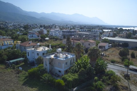 Продажа виллы  в Караогланоглу, Гирне, Северный Кипр 3+1, 230м2, №214412 – фото 7