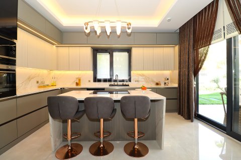 4+1 Villa  in Antalya, Türkei Nr. 215741 - 12