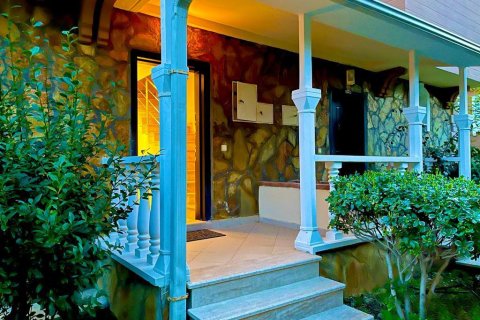 3+1 Villa  in Incekum, Antalya, Türkei Nr. 217936 - 9