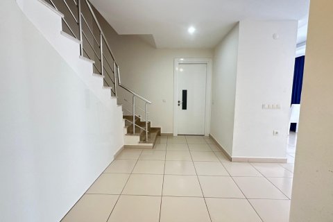 2+0 Takvåning  i Kestel, Bursa, Turkiet Nr. 224963 - 2