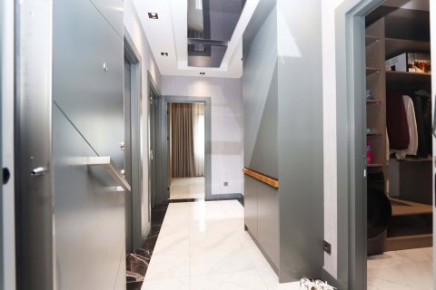 آپارتمان در  Alanya ، ترکیه 3 خوابه ، 190 متر مربع.  شماره 223304 - 25