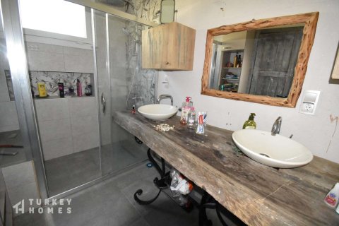 Villa for sale  in Uzumlu, Erzincan, Turkey, 3 bedrooms, 300m2, No. 232661 – photo 17