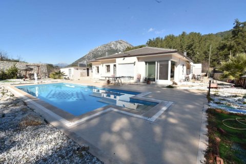 Villa for sale  in Uzumlu, Erzincan, Turkey, 3 bedrooms, 300m2, No. 232661 – photo 4