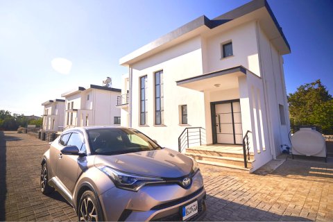 Продажа виллы  в Каршияке, Гирне, Северный Кипр 3+1, 500м2, №214669 – фото 27