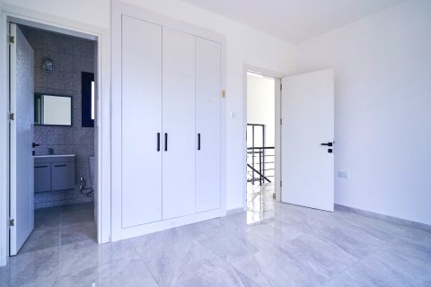 Продажа виллы  в Каршияке, Гирне, Северный Кипр 3+1, 500м2, №214669 – фото 6