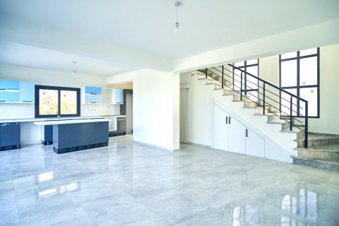 Продажа виллы  в Каршияке, Гирне, Северный Кипр 3+1, 500м2, №214669 – фото 17