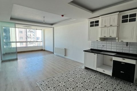 Daire  2+1  Mersin, Türkiye №230842