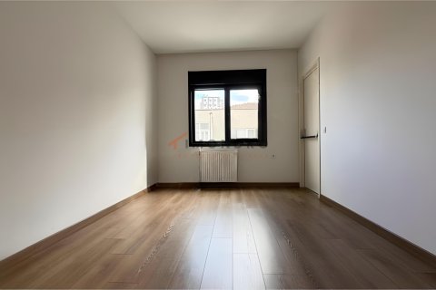 Продажа квартиры  в Кадыкёе, Стамбуле, Турция 3+1, 100м2, №215218 – фото 12