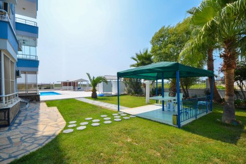 1+1 Takleilighet  i Demirtas, Alanya, Antalya, Tyrkia Nr. 230153