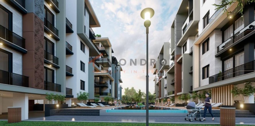 1+1 Apartment  in Girne, Northern Cyprus No. 215322