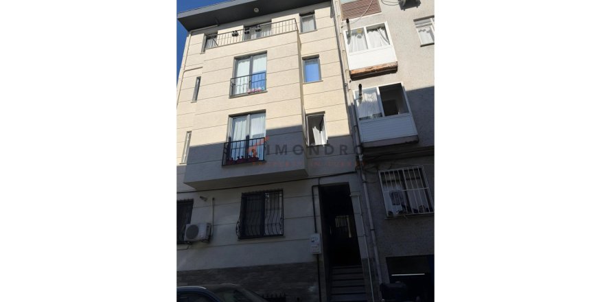 Daire  2+1  Fatih, İstanbul, Türkiye №226843