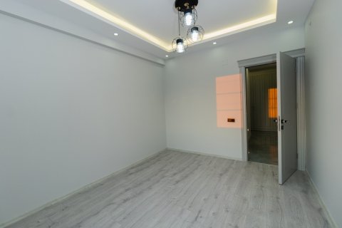 1+1 Wohnung  in Mersin, Türkei Nr. 230695 - 28