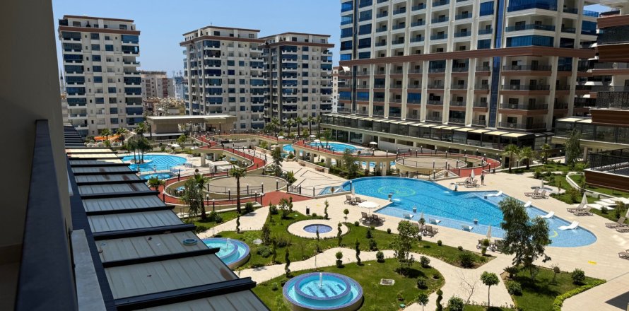 2+1 Leilighet i Mahmutlar, Antalya, Tyrkia Nr. 226736