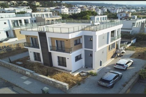 4+1 Villa  i Esentepe, Girne,  Nr. 226735