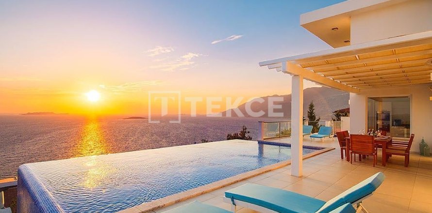 Вилла  5+1 в Каше, Анталья, Турция №222475