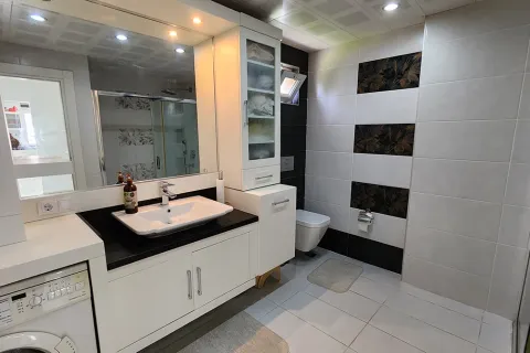 آپارتمان در  Mugla ، ترکیه 3 خوابه ، 150 متر مربع.  شماره 223869 - 26