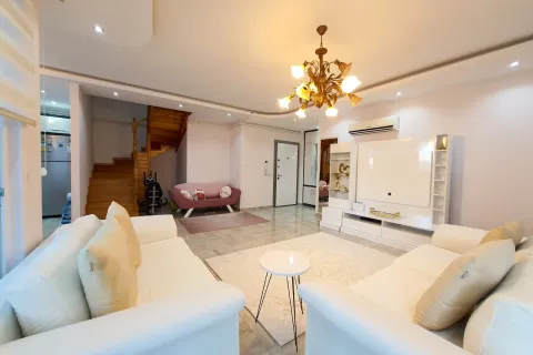 آپارتمان در  Mugla ، ترکیه 3 خوابه ، 210 متر مربع.  شماره 223863 - 8