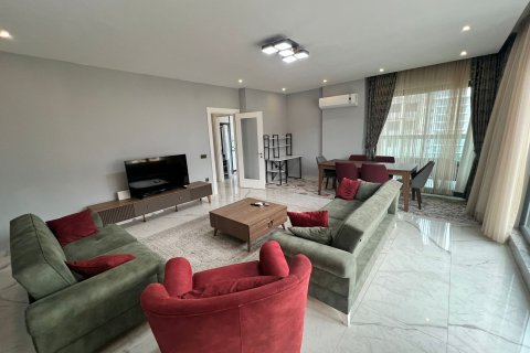 3+1 Apartment  in Alanya, Antalya, Turkey No. 221153