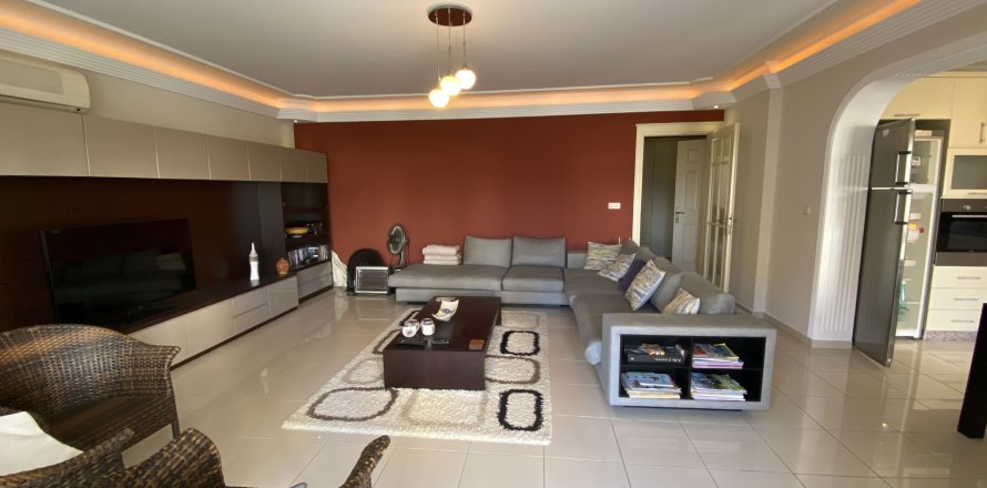 2+1 Wohnung in Mahmutlar, Antalya, Türkei Nr. 221156