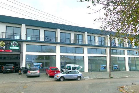 Продажа коммерческой недвижимости  в Караогланоглу, Гирне, Северный Кипр, 150м2, №213953 – фото 1