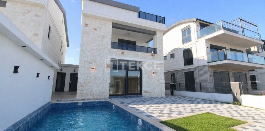 5+1 Villa  i Belek, Antalya, Tyrkiet Nr. 215856