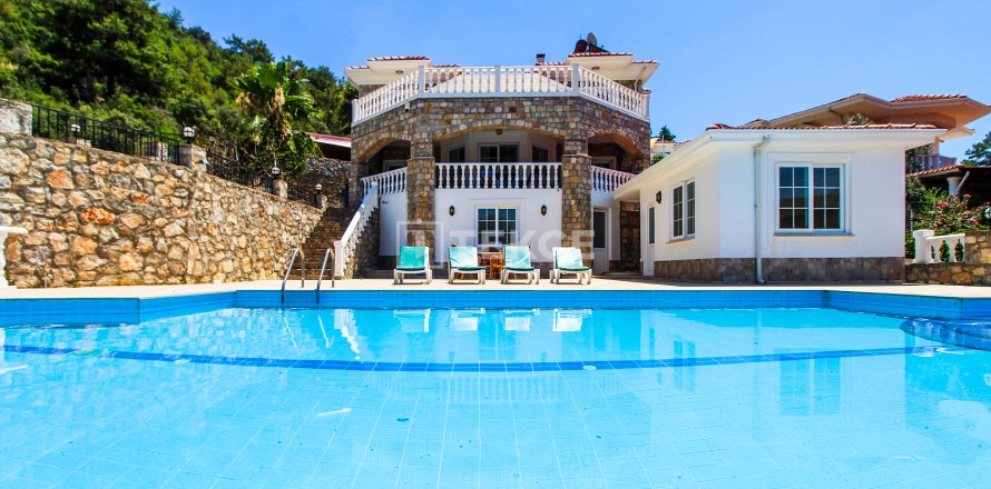 4+1 Villa  in Fethiye, Mugla, Türkei Nr. 224778
