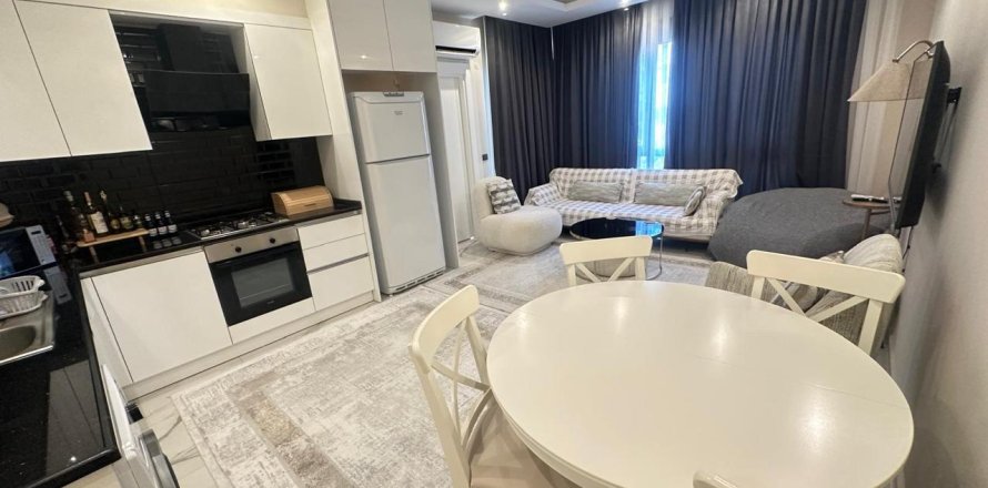 Daire  1+1  Alanya, Antalya, Türkiye №216979