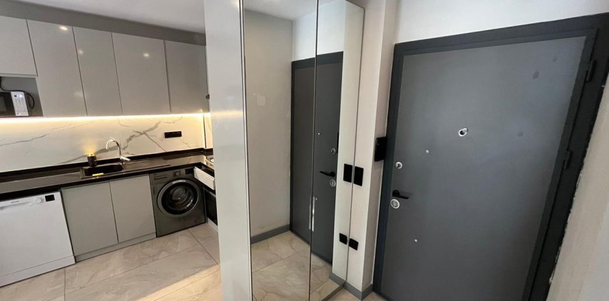 Daire  1+1  Alanya, Antalya, Türkiye №216981