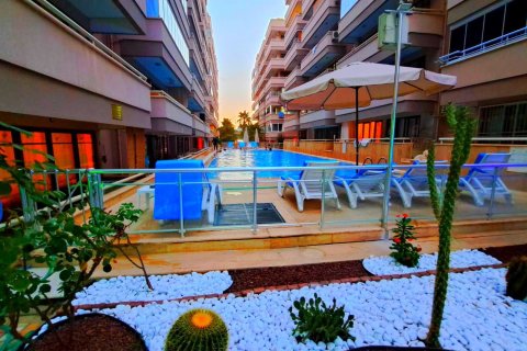 3+1 Leilighet  i Mahmutlar, Antalya, Tyrkia Nr. 216190 - 10