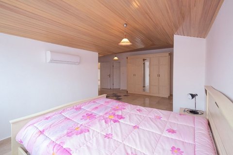 Продажа квартиры в Махмутларе, Анталье, Турция 4+2, 240м2, №237945 – фото 17