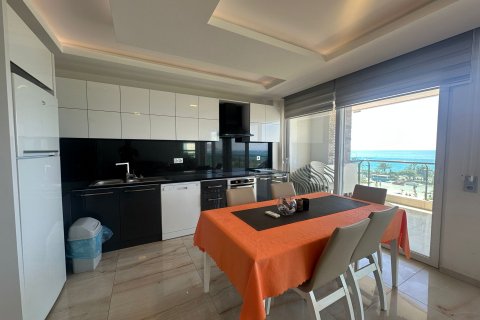 2+1 Lägenhet i Kestel, Antalya, Turkiet Nr. 237940 - 4