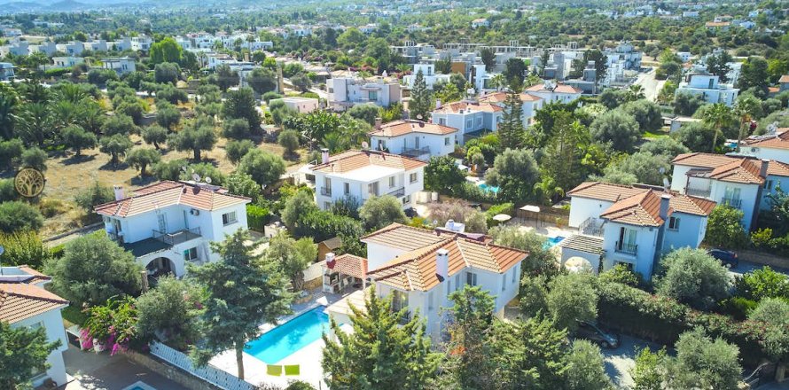 Вилла  3+1 в Озанкое, Гирне, Северный Кипр №214457