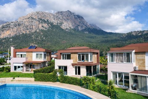 2+1 Villa  i Kemer, Antalya, Tyrkiet Nr. 219794