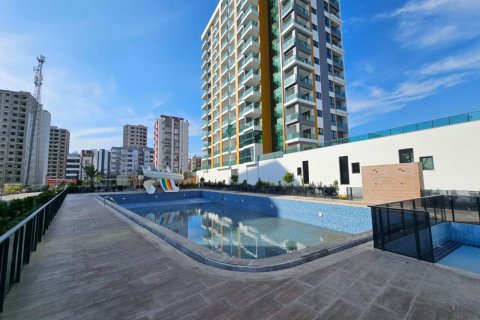 1+1 Apartment  in Tomuk, Mersin, Turkey No. 231388