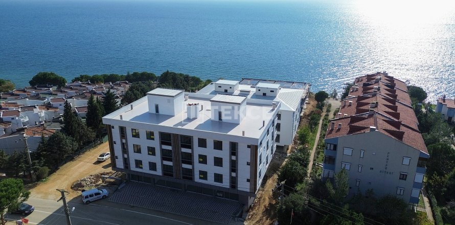 Daire  2+1  Yalova, Türkiye №216441