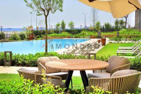 2+1 Lägenhet  i Zeytinburnu, Istanbul, istanbul, Turkiet Nr. 225270 - 3