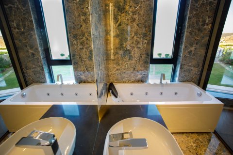 Villa 6+1 Türkbükü, Muğla, Türkiye №214894 - 19