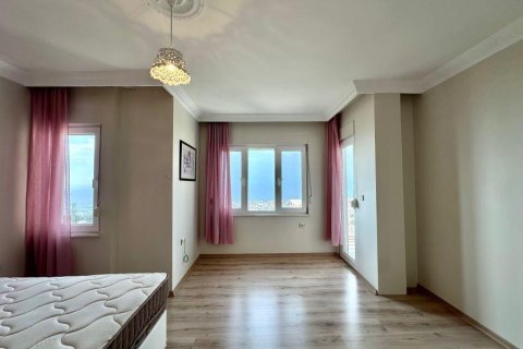 ویلا در Tepe،  Alanya ، ترکیه 130 متر مربع.  شماره 221668 - 7