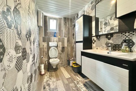 ویلا در Tepe،  Alanya ، ترکیه 130 متر مربع.  شماره 221668 - 12