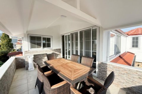 ویلا در  Oba ، ترکیه 400 متر مربع.  شماره 221665 - 26